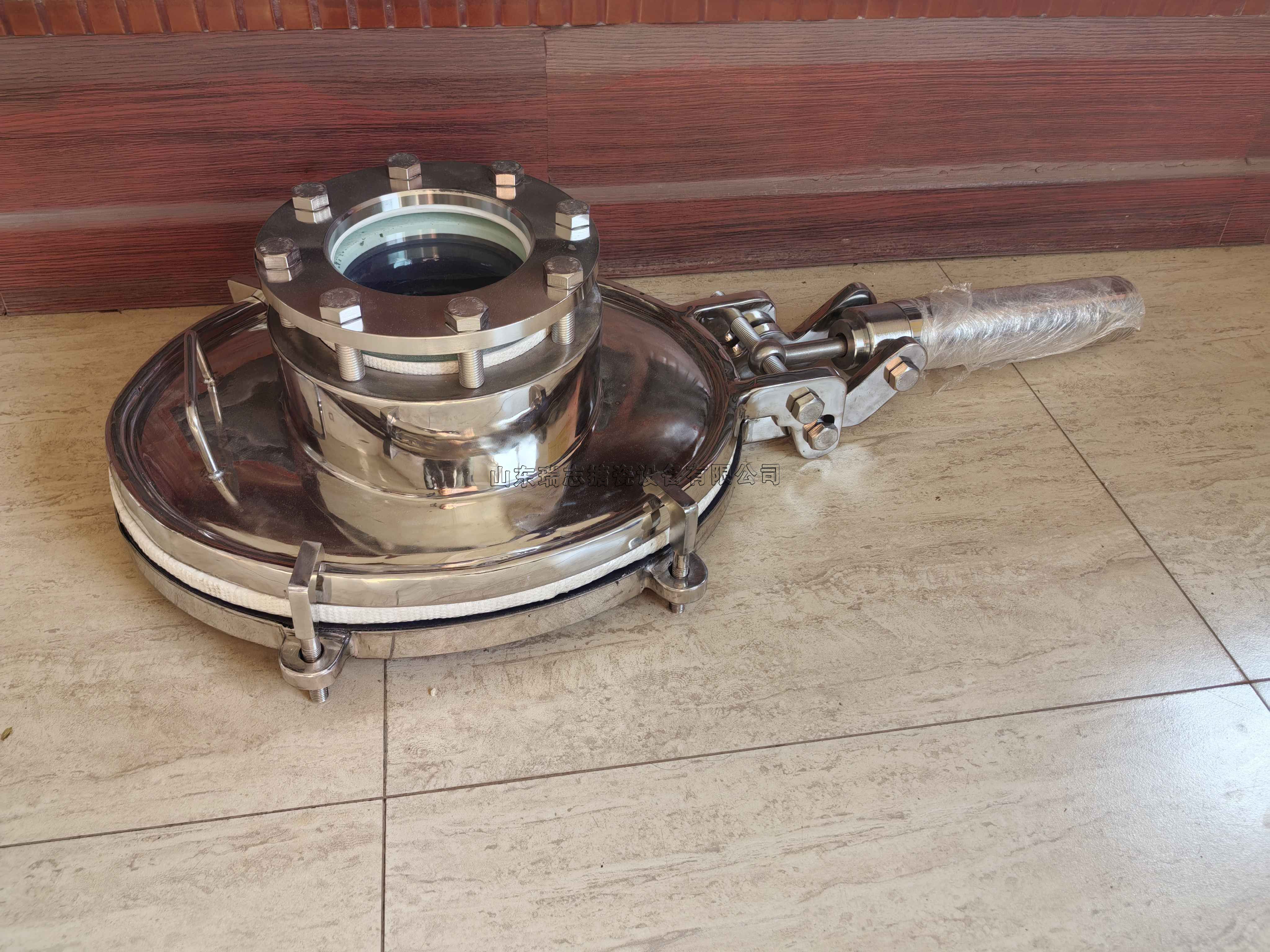 搪瓷快开人孔盖